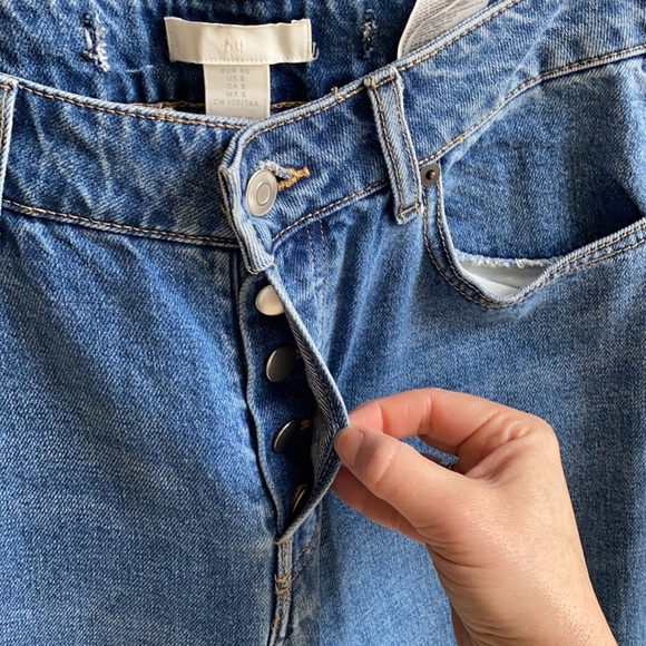 H&M Ladies Straight High waist Jeans Denim Blue Wash - Picture 9 of 10